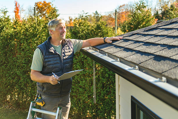Professional Metal Roofing technician working in Doyle, TN